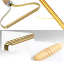 Brosse pour poils d'animaux en bois